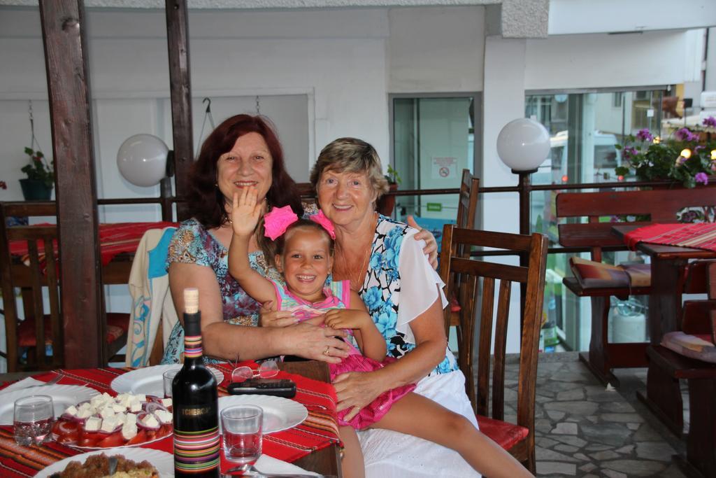 סוזופול Family Hotel Verona חדר תמונה