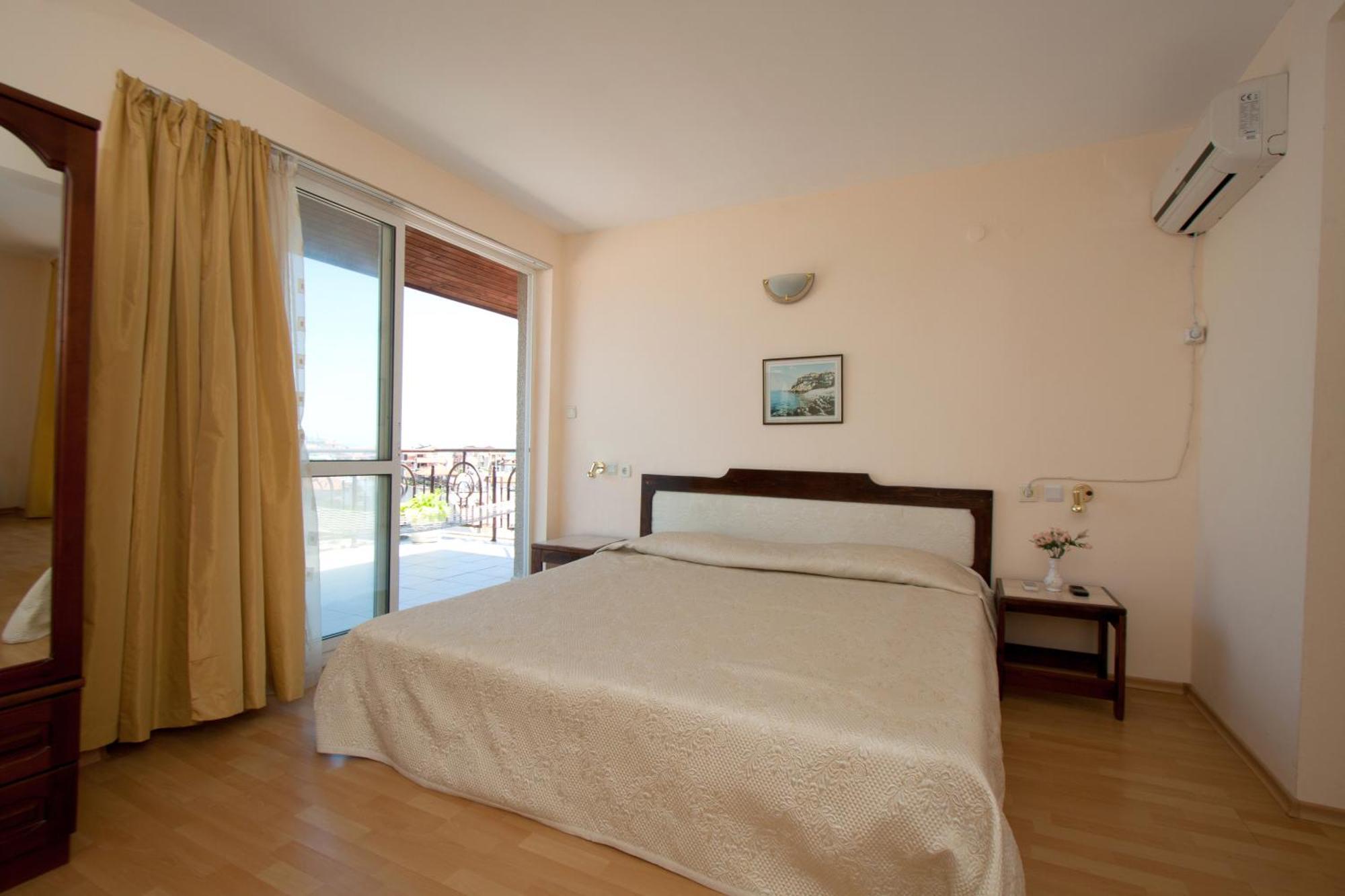 סוזופול Family Hotel Verona מראה חיצוני תמונה